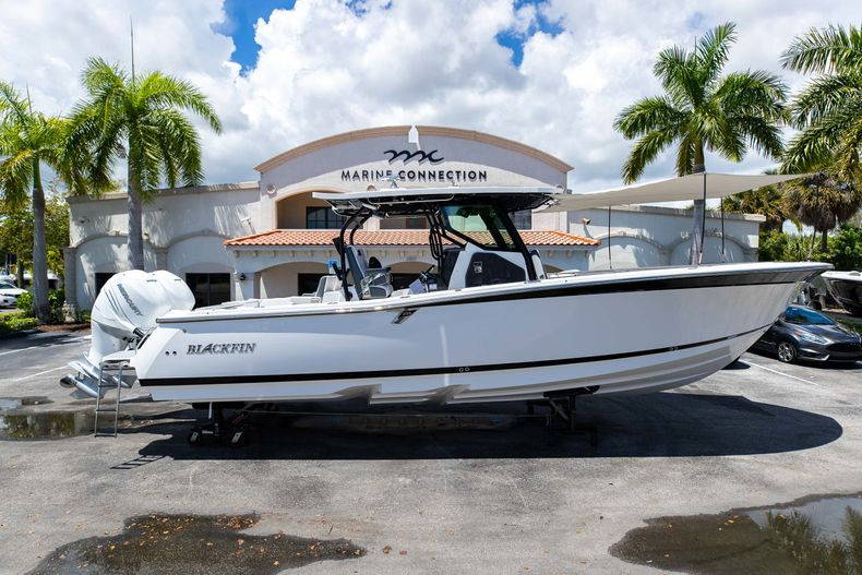 New 2023 Blackfin 332CC #C238 image 2