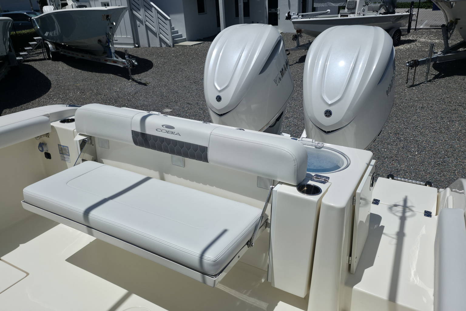 Used 2025 Cobia 301 #Z011 image 6