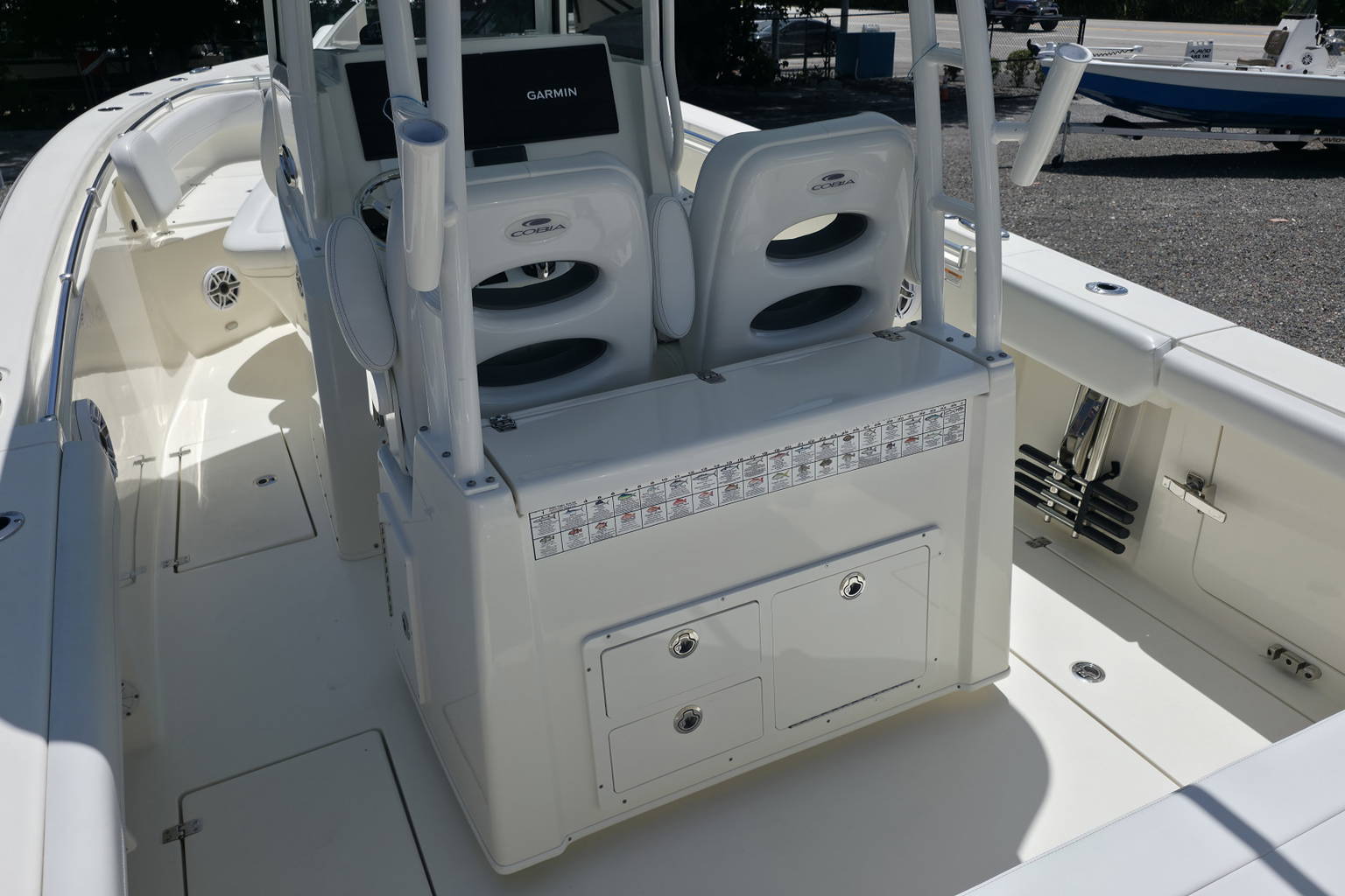 Used 2025 Cobia 301 #Z011 image 7