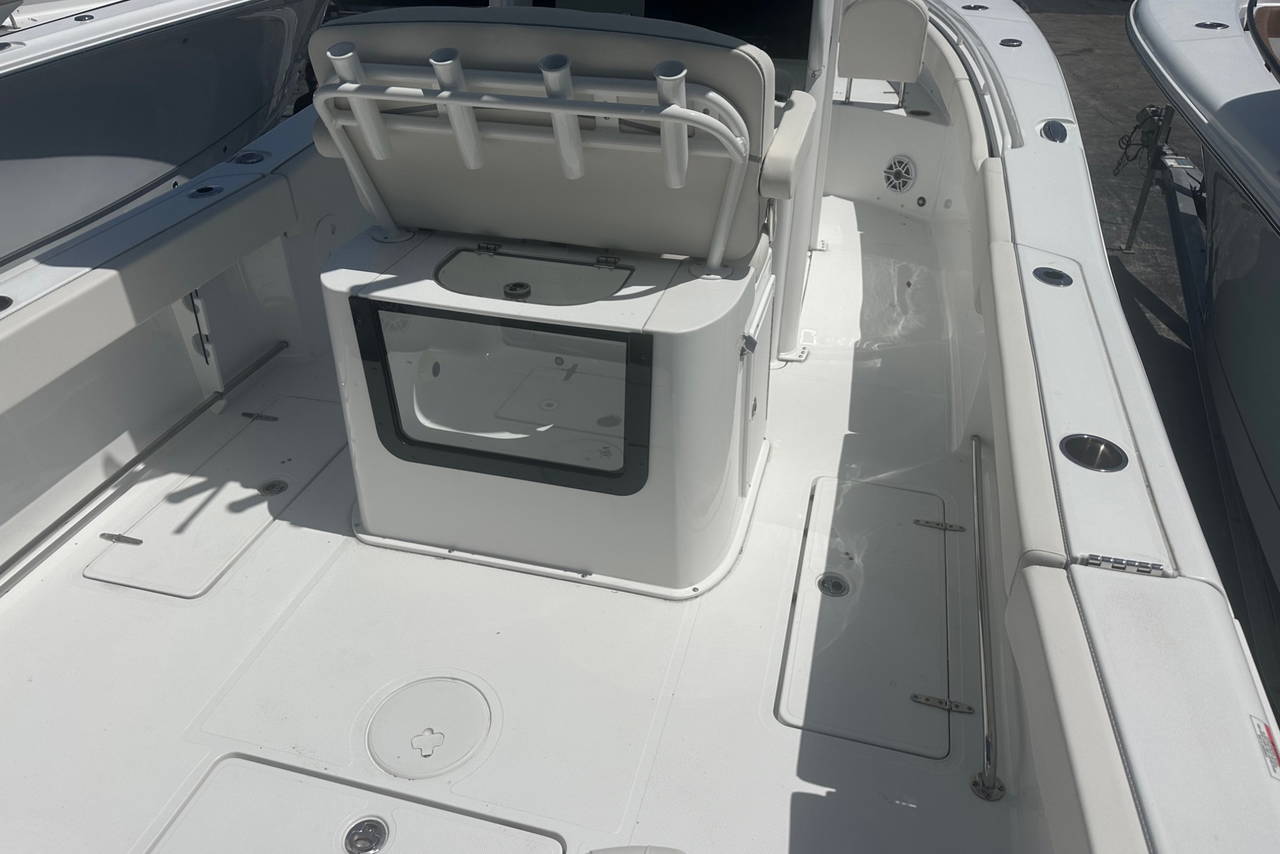 Alternative image of Sea Hunt Gamefish 27 FS in West Palm Beach, FL