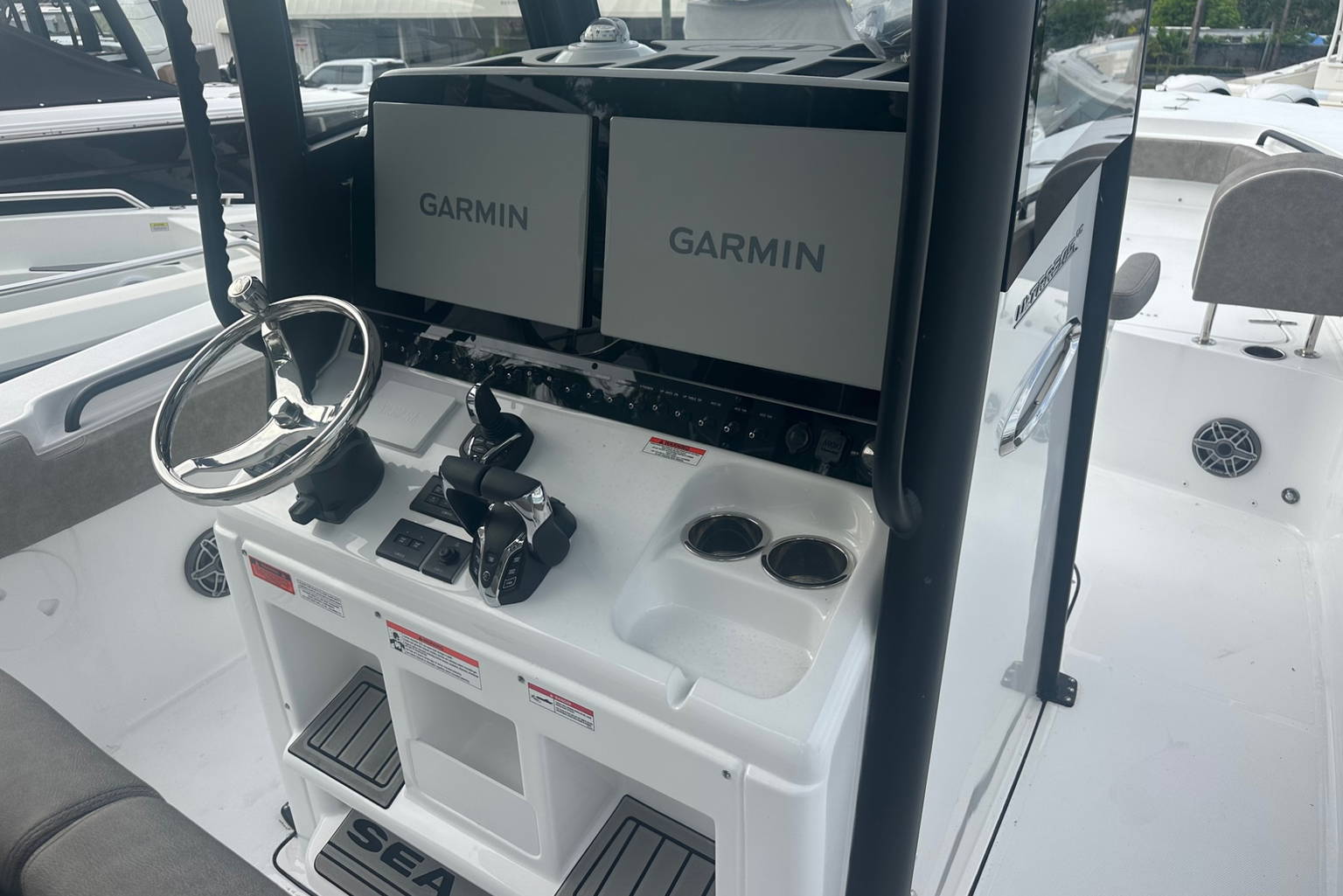 New 2027 Sea Hunt Ultra 305 SE #0009 image 6