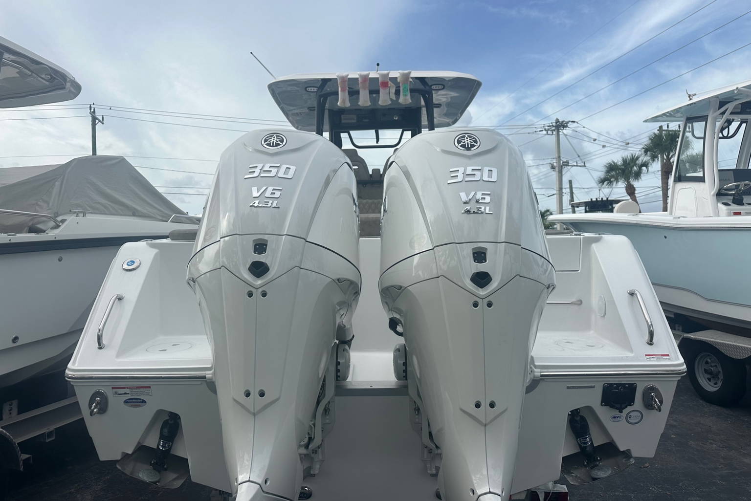 New 2027 Sea Hunt Ultra 305 SE #0009 image 3