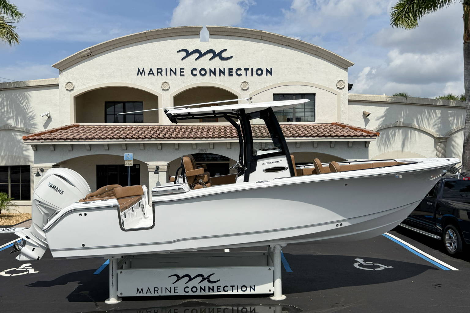 New 2027 Sea Hunt Ultra 255 SE #0431 image 2