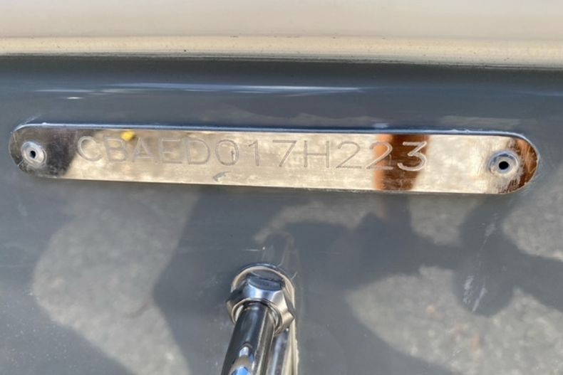 New 2023 Cobia 280 CC #D017 image 3