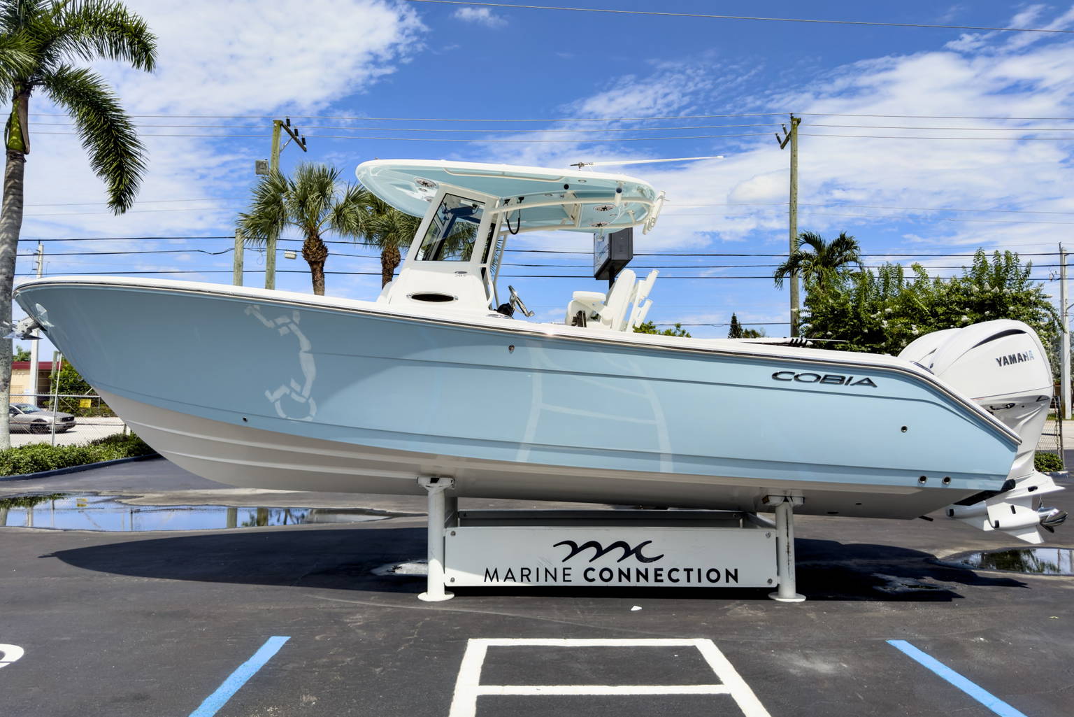 New 2027 Cobia 285 CC #J010 image 6