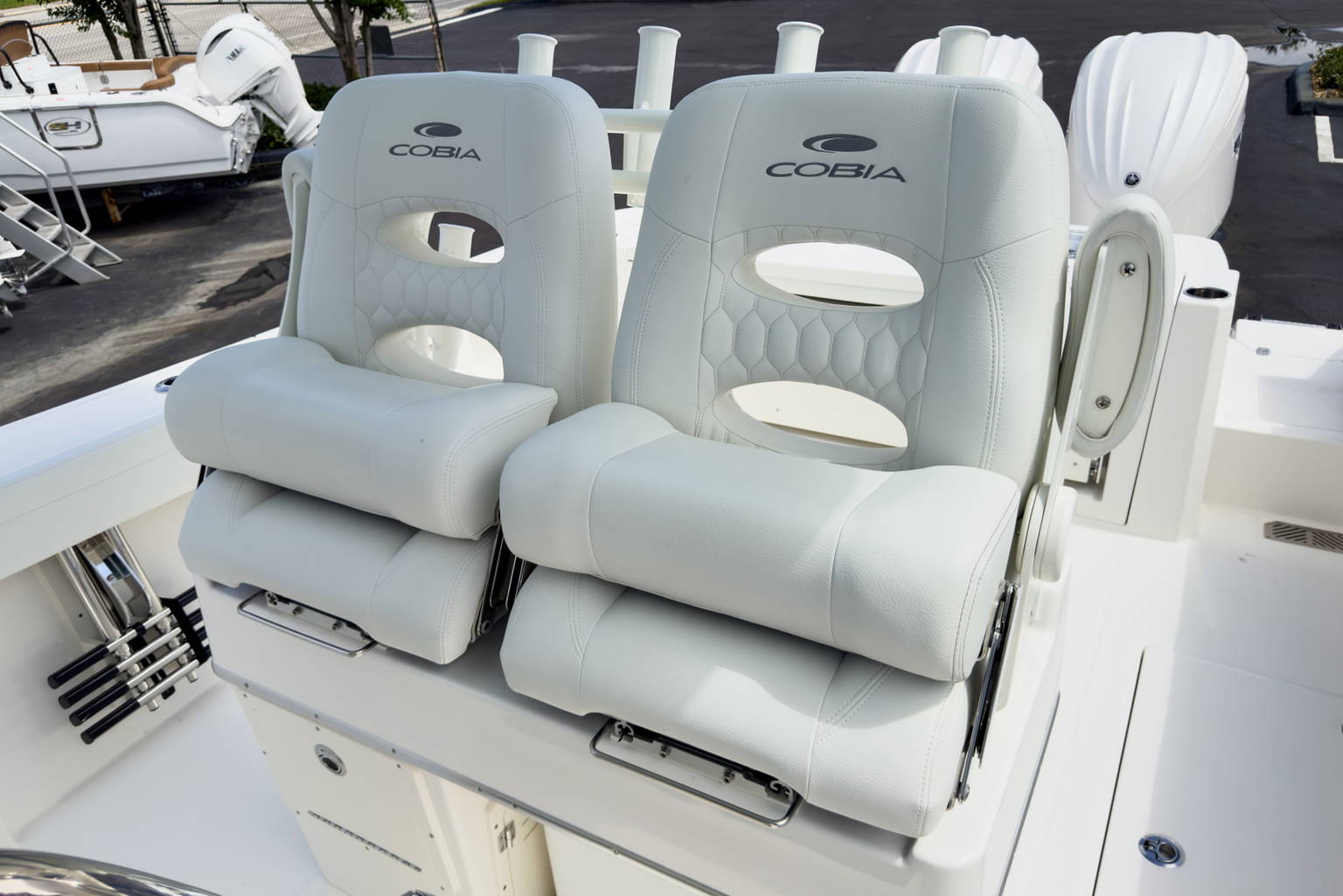 New 2027 Cobia 285 CC #J010 image 26