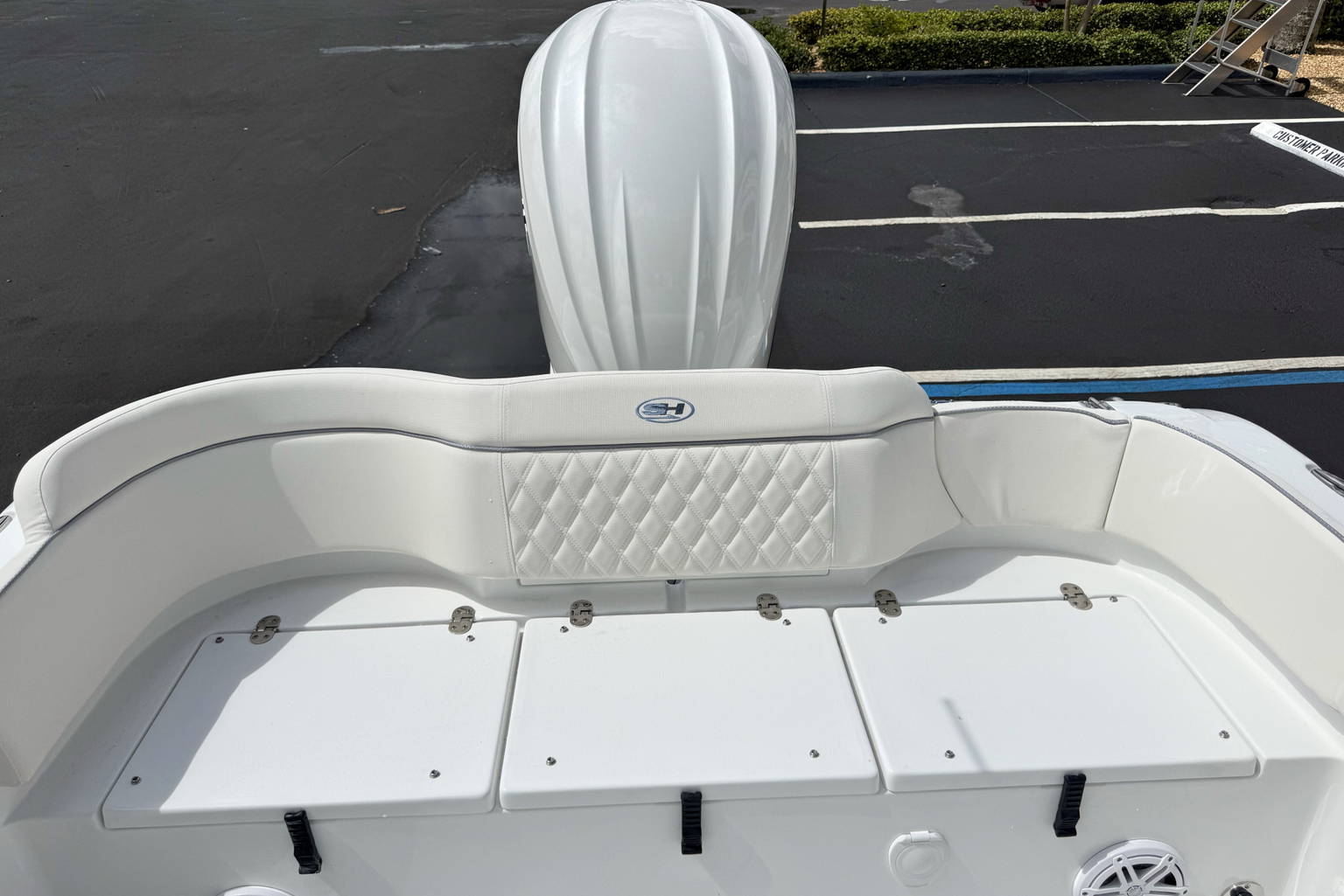 New 2027 Sea Hunt Ultra 235 SE #0172 image 10
