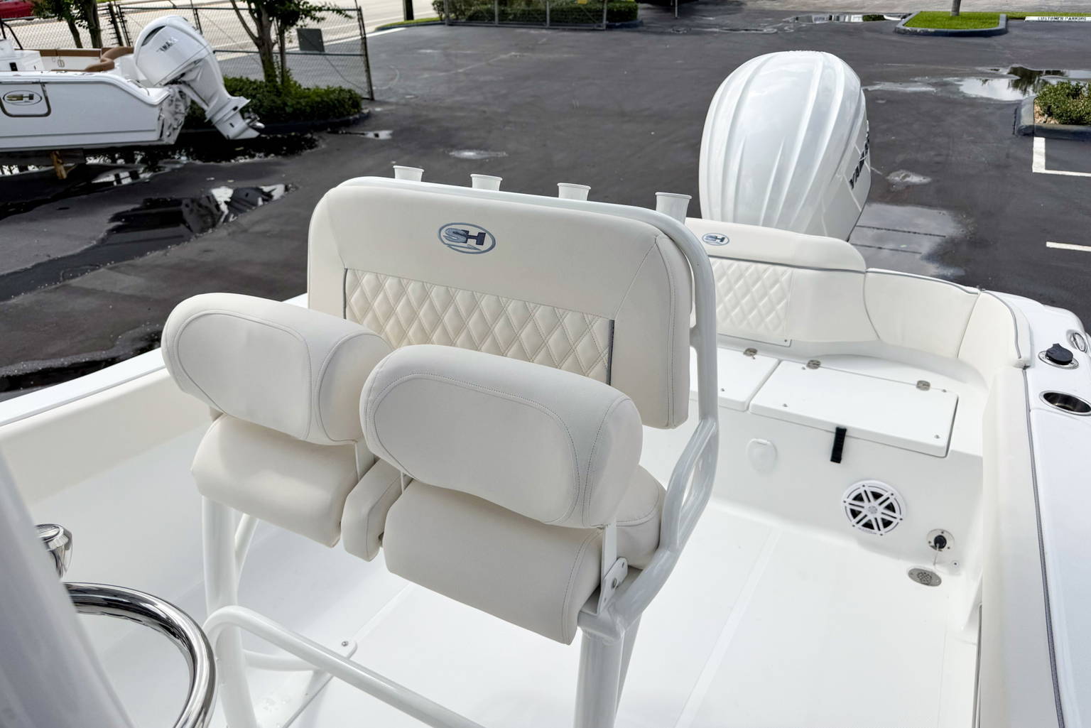 New 2027 Sea Hunt Ultra 235 SE #0172 image 15
