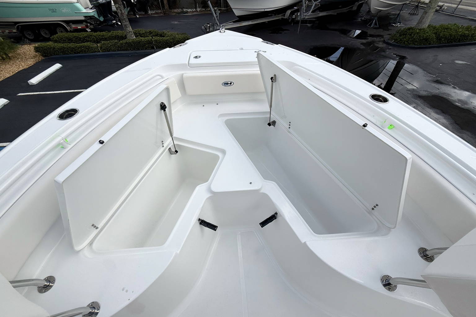 New 2027 Sea Hunt Ultra 235 SE #0172 image 23