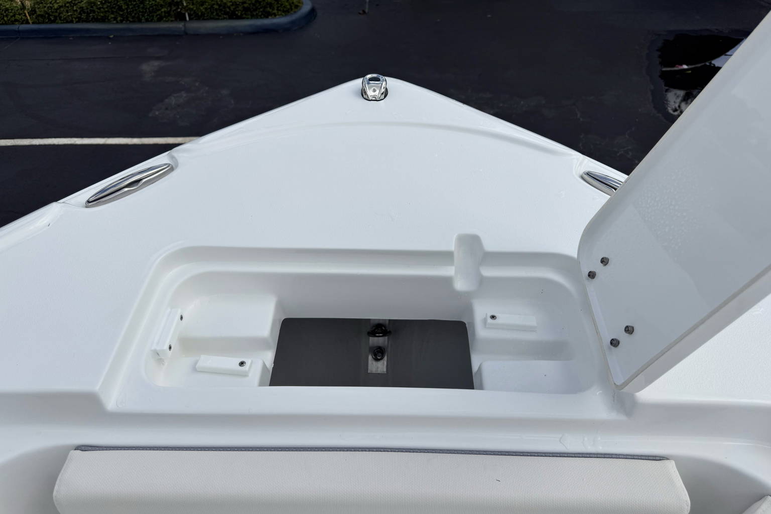 New 2027 Sea Hunt Ultra 235 SE #0172 image 25