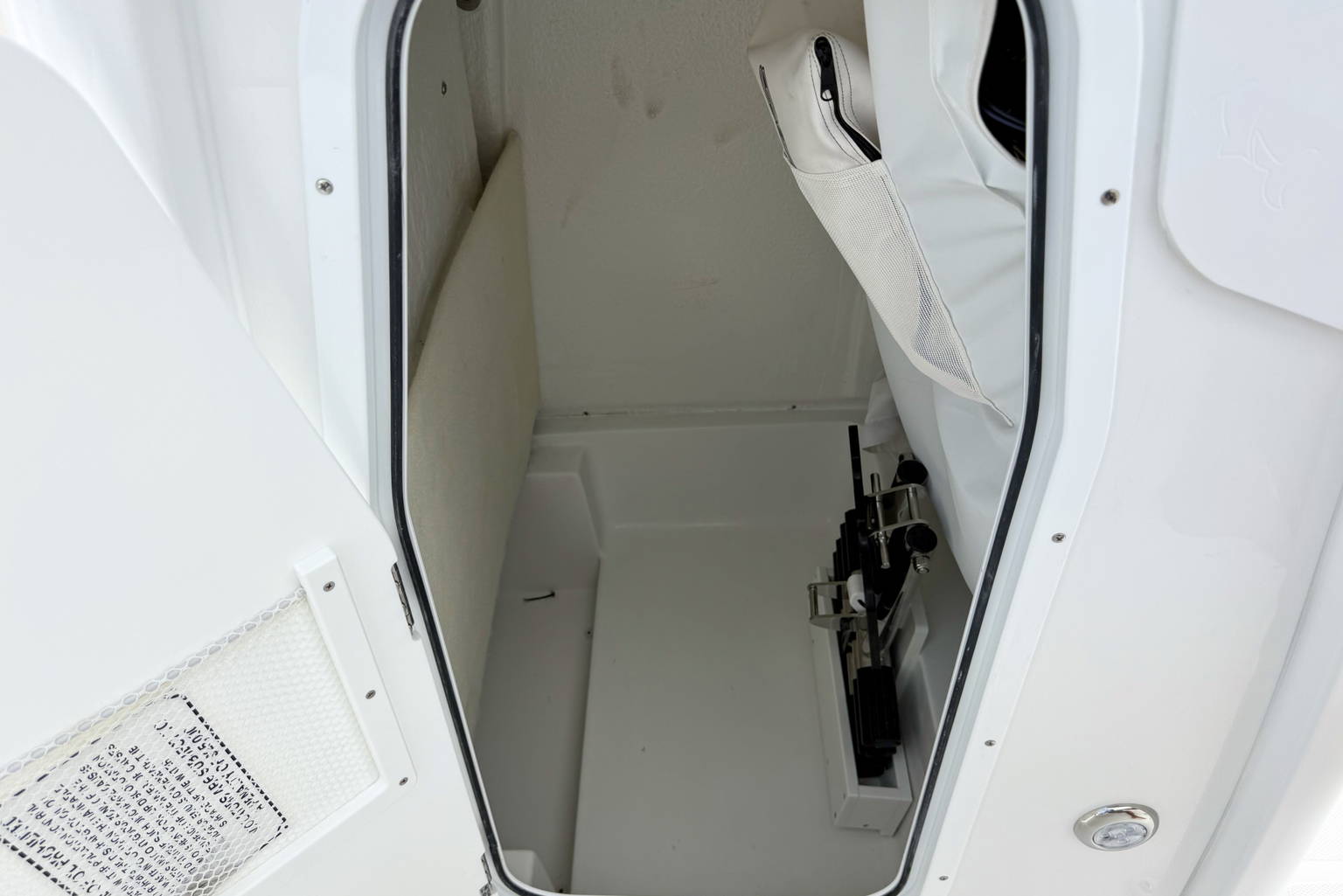 New 2027 Sea Hunt Ultra 235 SE #0172 image 19
