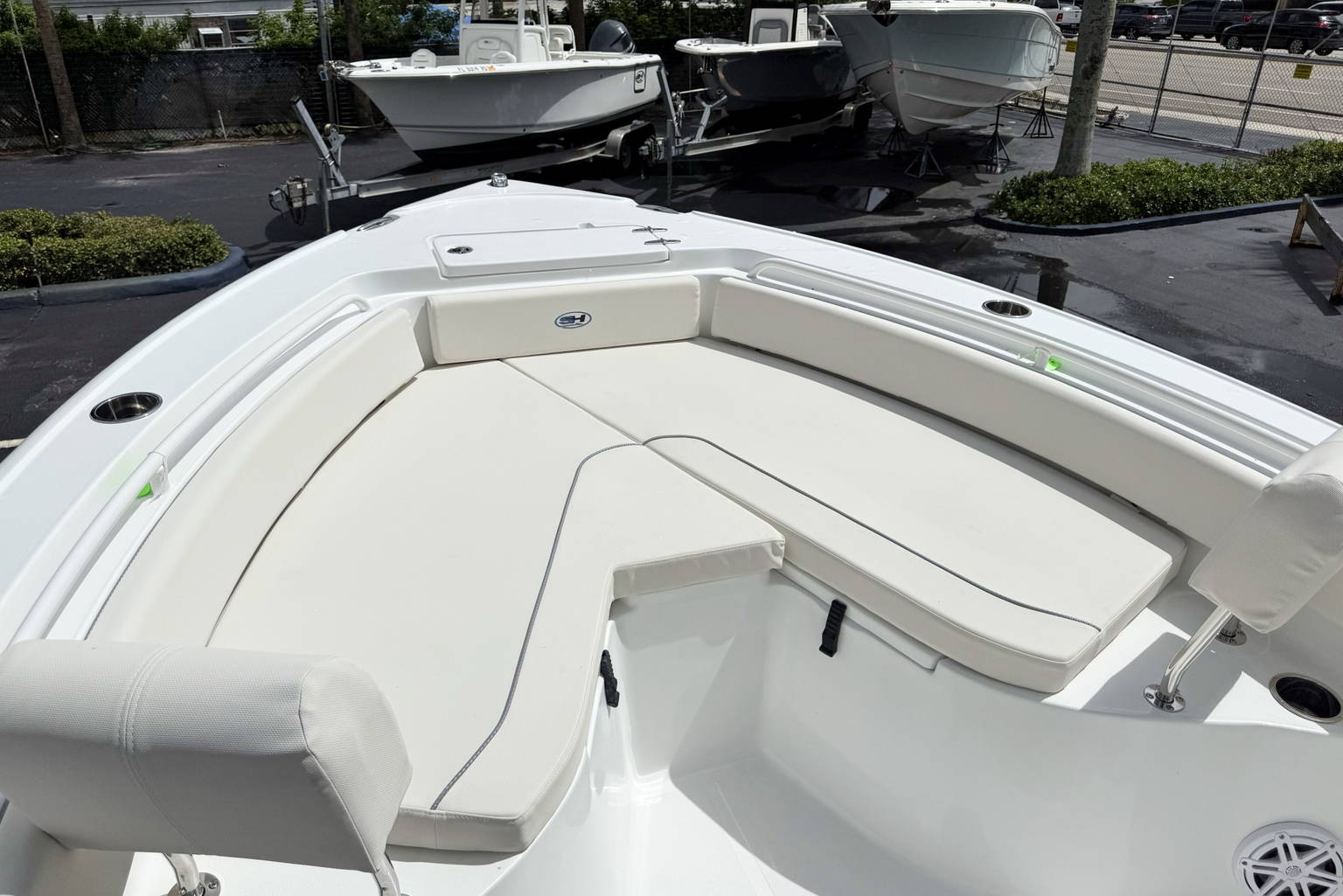 New 2027 Sea Hunt Ultra 235 SE #0172 image 24