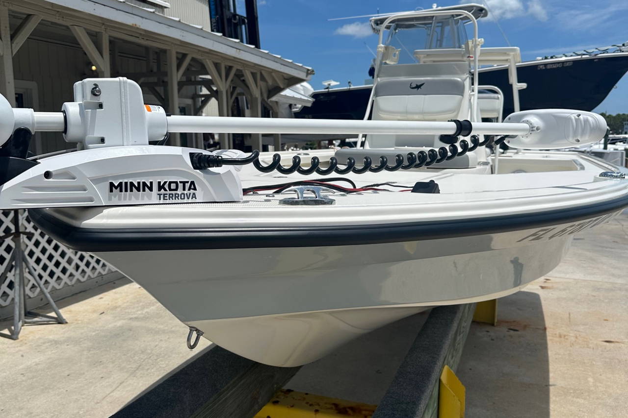 Alternative image of Mako 18 LTS in Stuart, FL