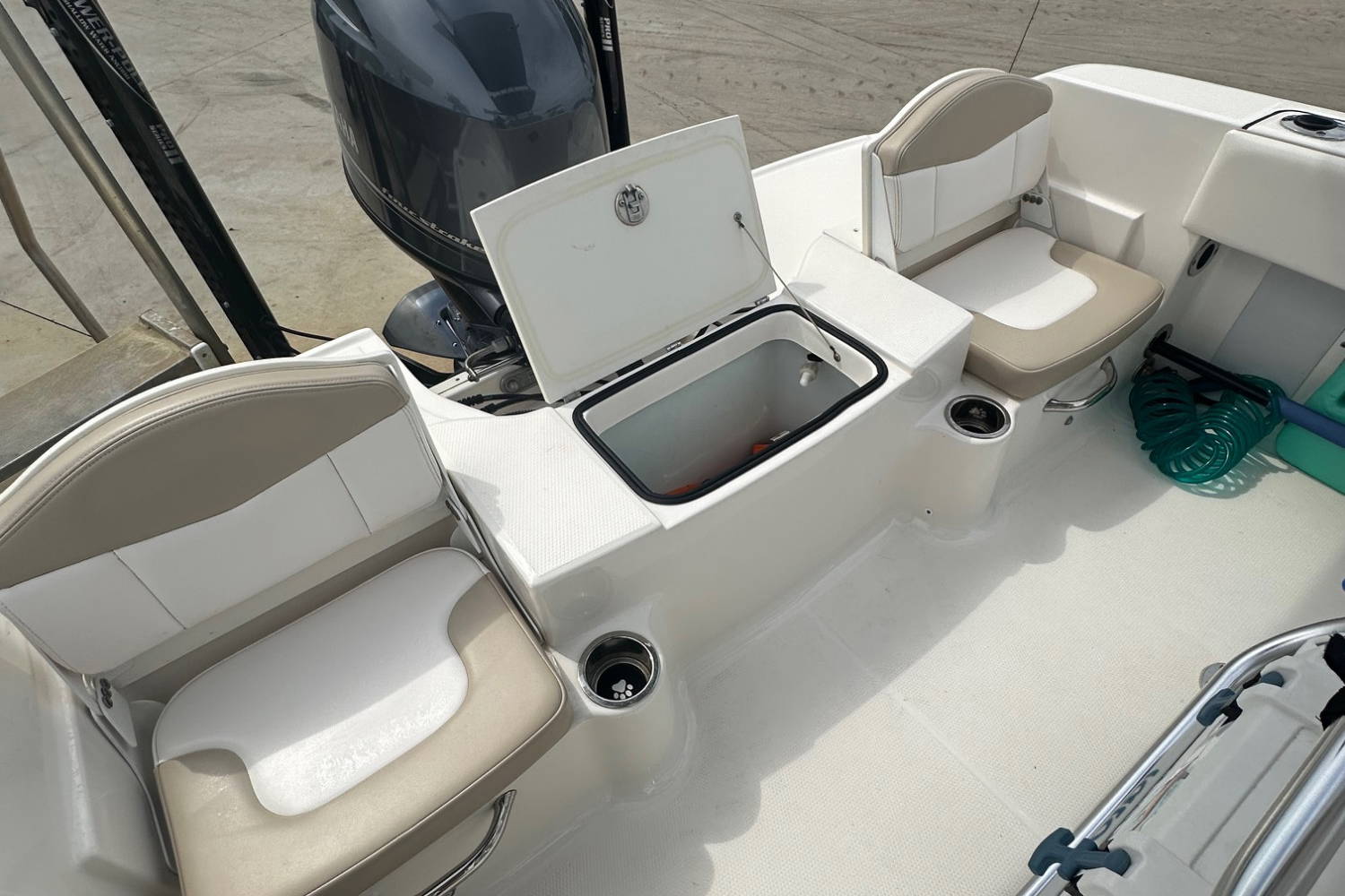 Used 2021 Robalo R180 #0139 image 7