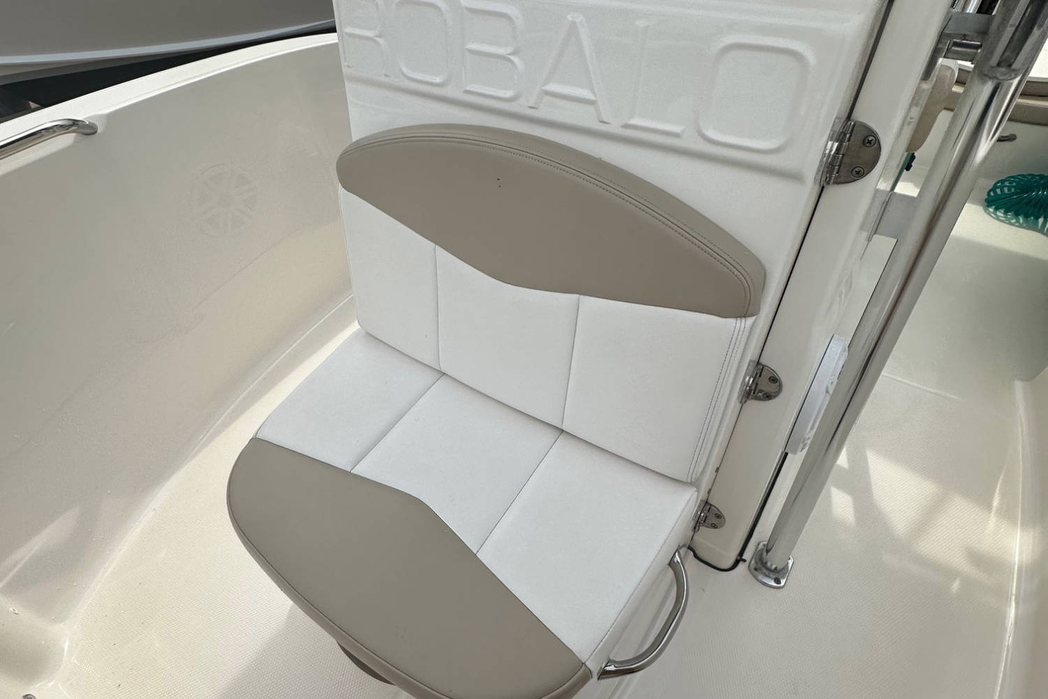Used 2021 Robalo R180 #0139 image 14
