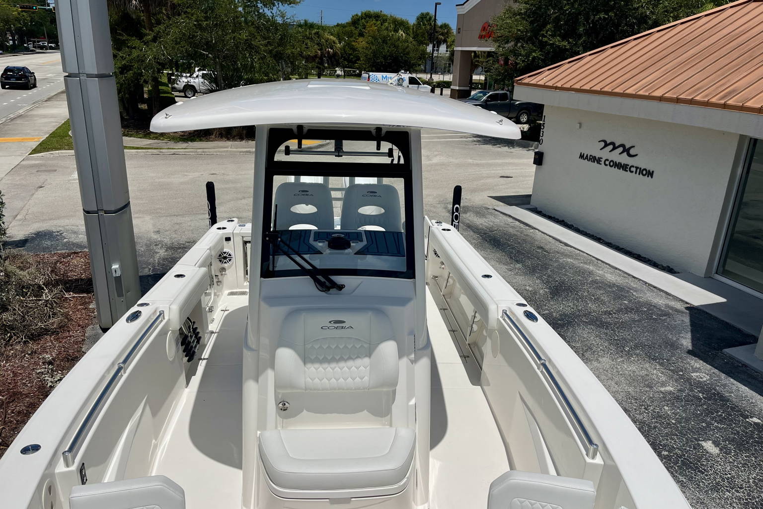 New 2027 Cobia 265 CC #G011 image 27