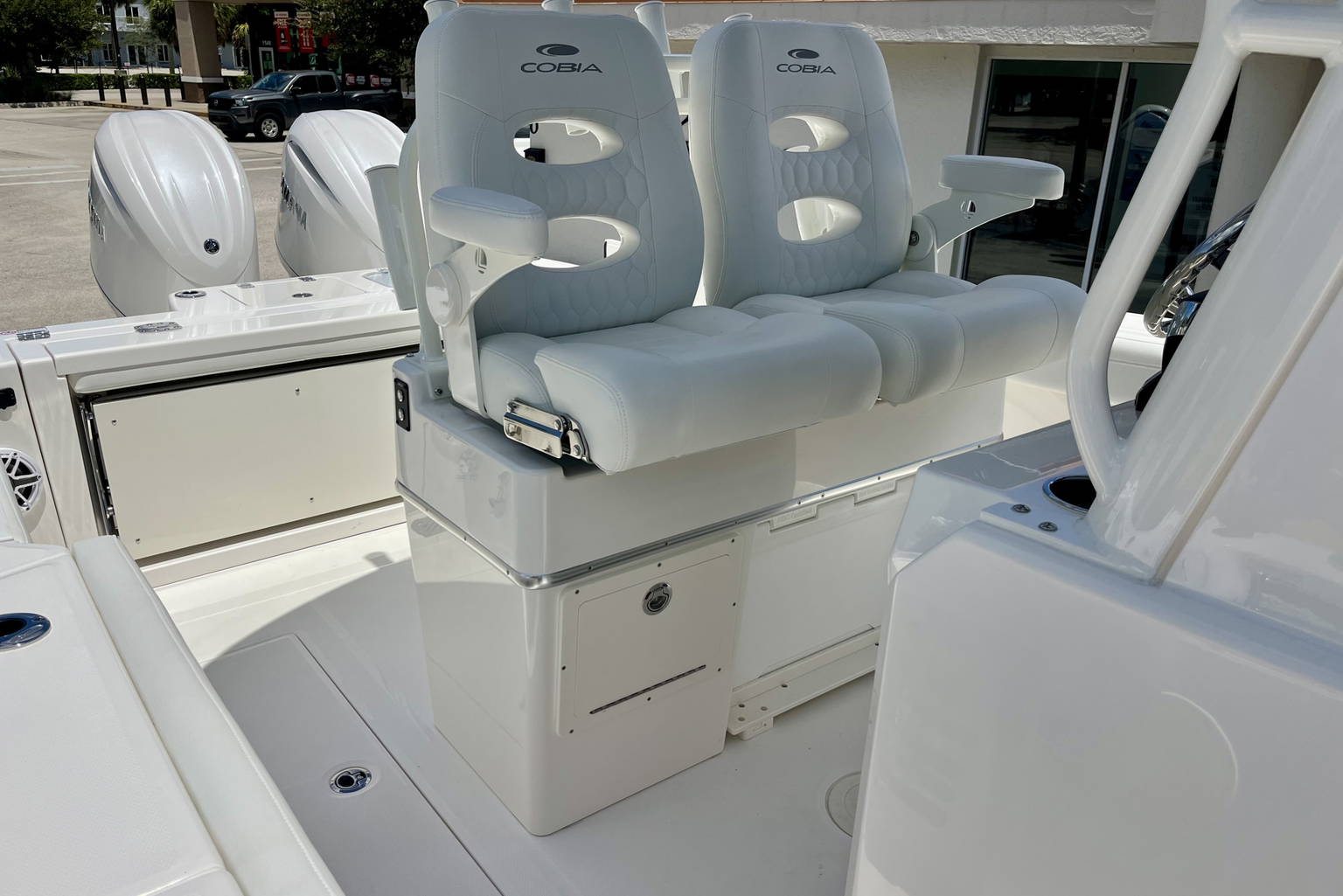 New 2027 Cobia 265 CC #G011 image 32