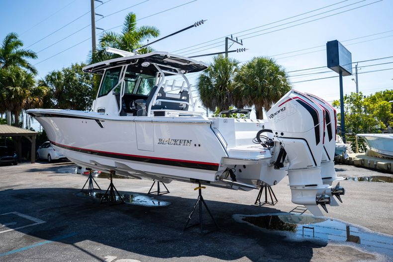 New 2023 Blackfin 332CC #C231 image 6