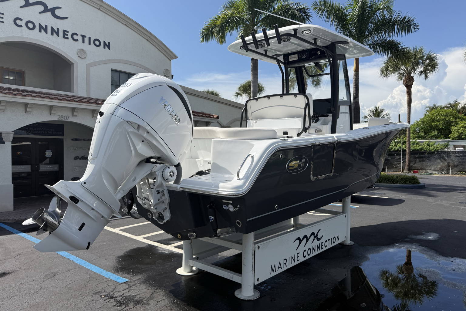New 2027 Sea Hunt Ultra 245 SE #0327 image 8