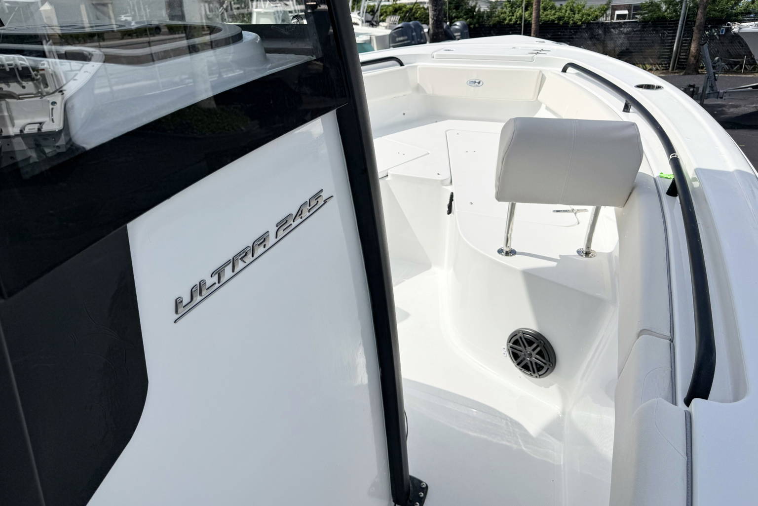 New 2027 Sea Hunt Ultra 245 SE #0327 image 25
