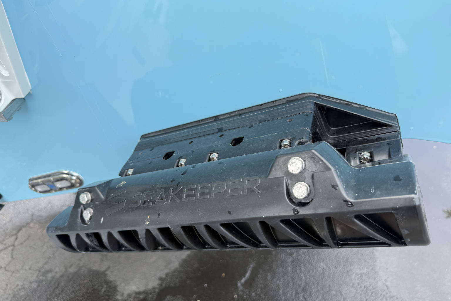 New 2027 Cobia 265 CC #G014 image 9