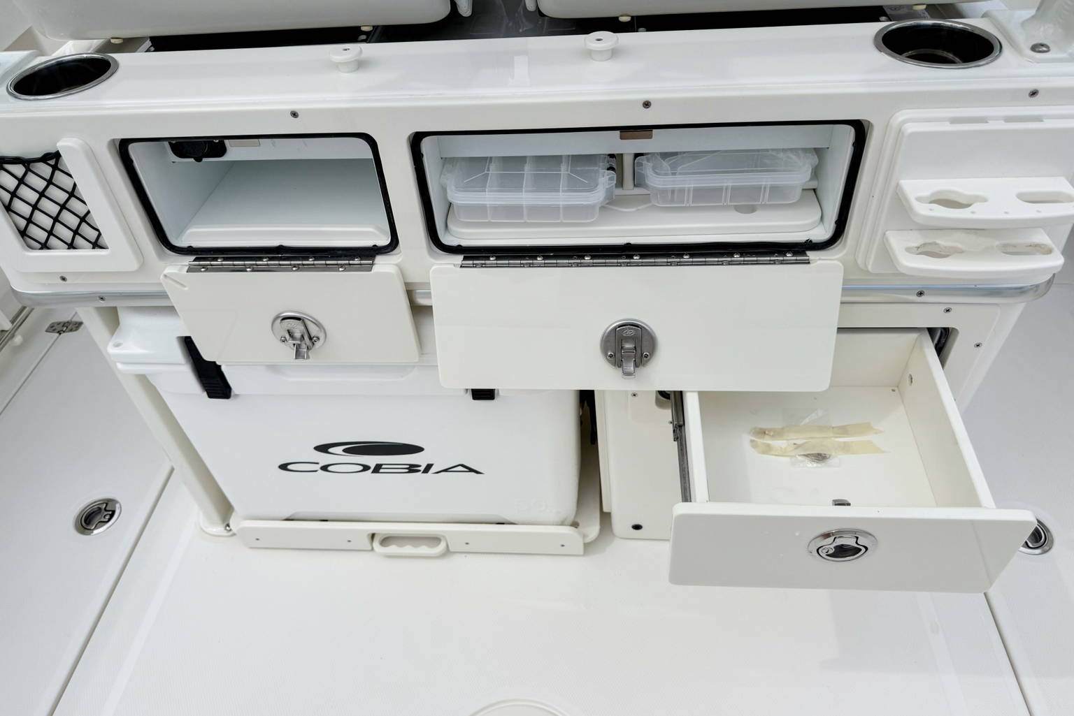 New 2027 Cobia 265 CC #G014 image 14