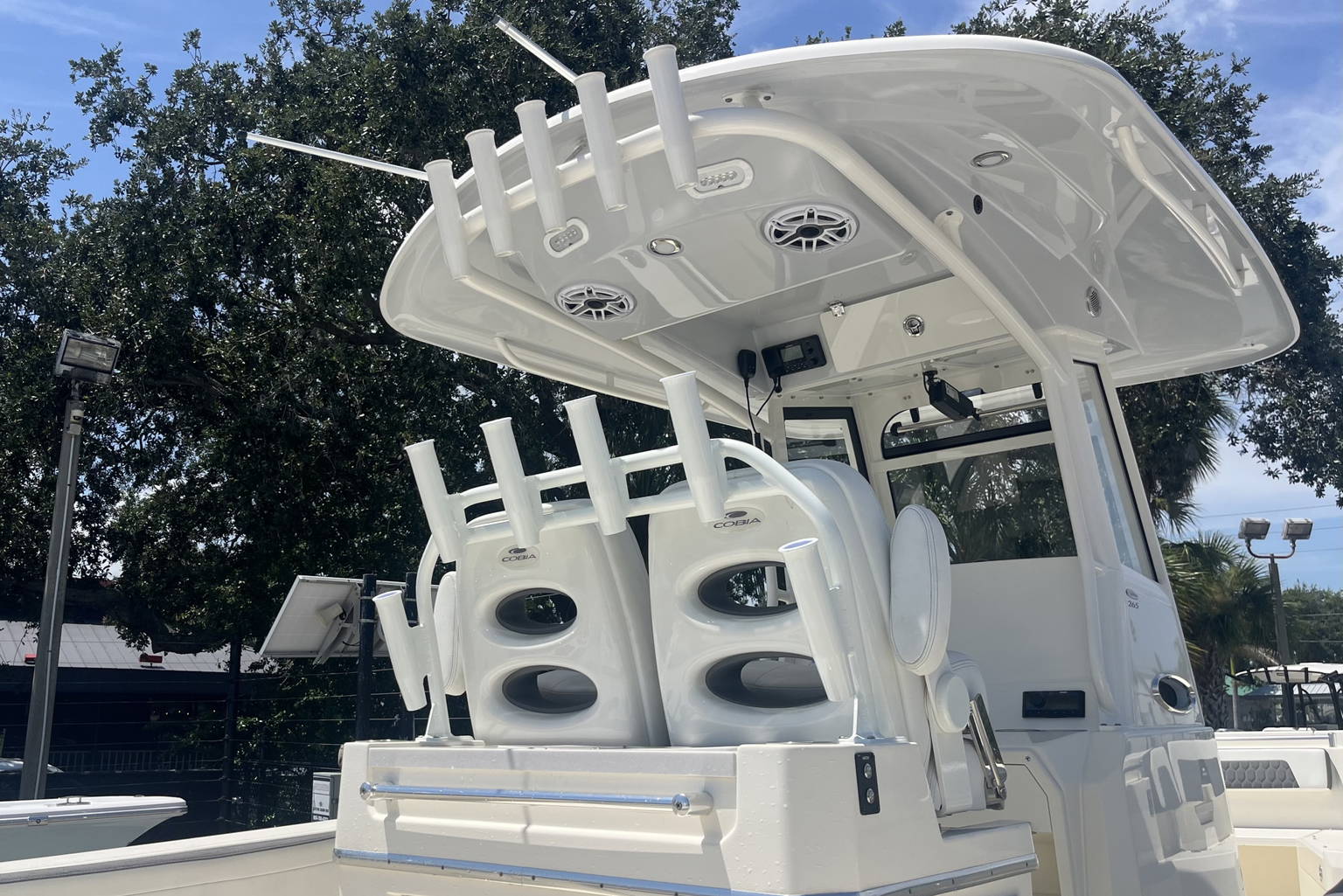 New 2025 Cobia 265 CC #G032 image 10