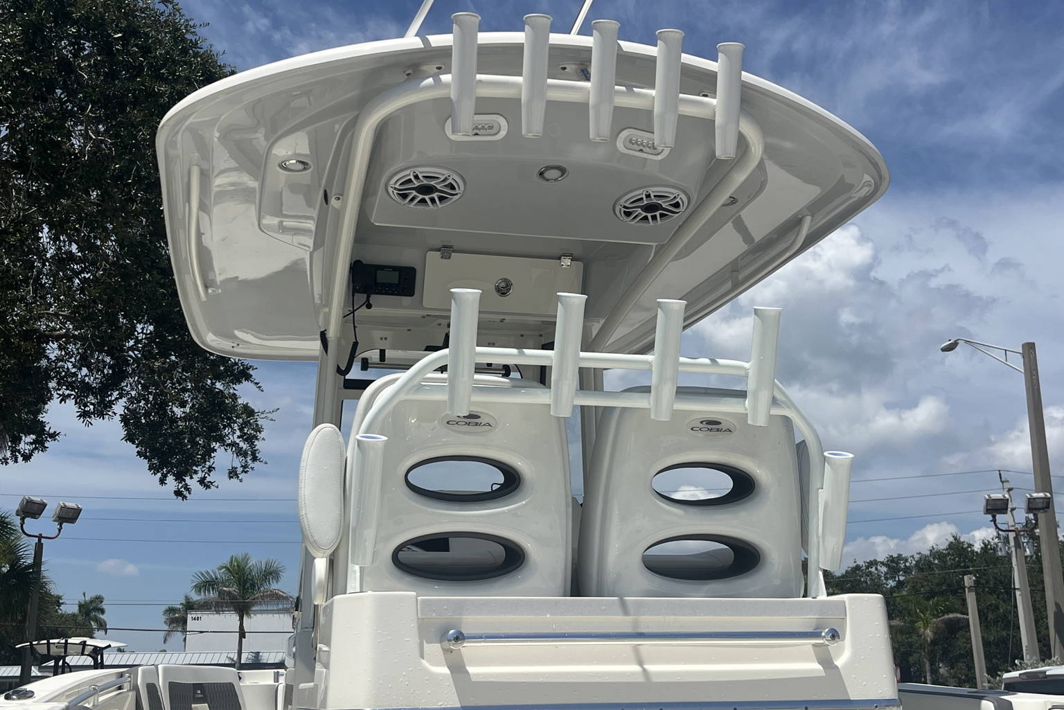New 2025 Cobia 265 CC #G032 image 11