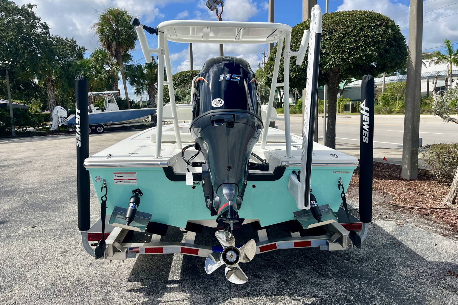 New 2027 Hewes Redfisher 16 #E005 image 7