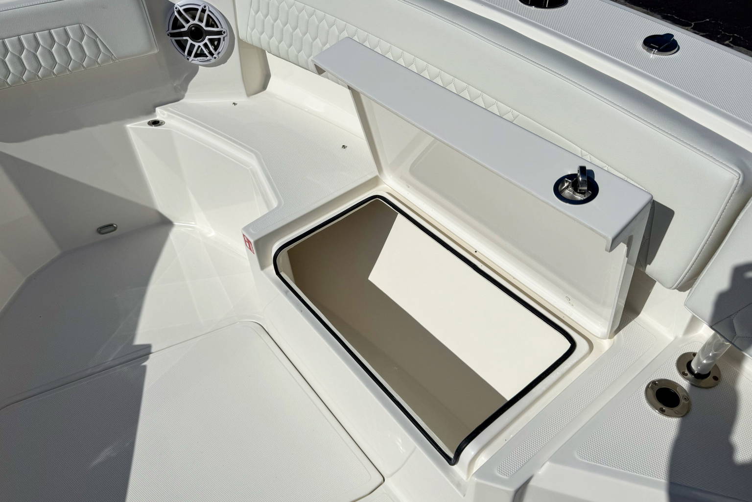 New 2027 Cobia 305 CC #L010 image 50
