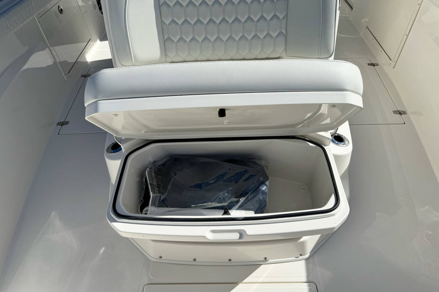 New 2027 Cobia 305 CC #L010 image 46