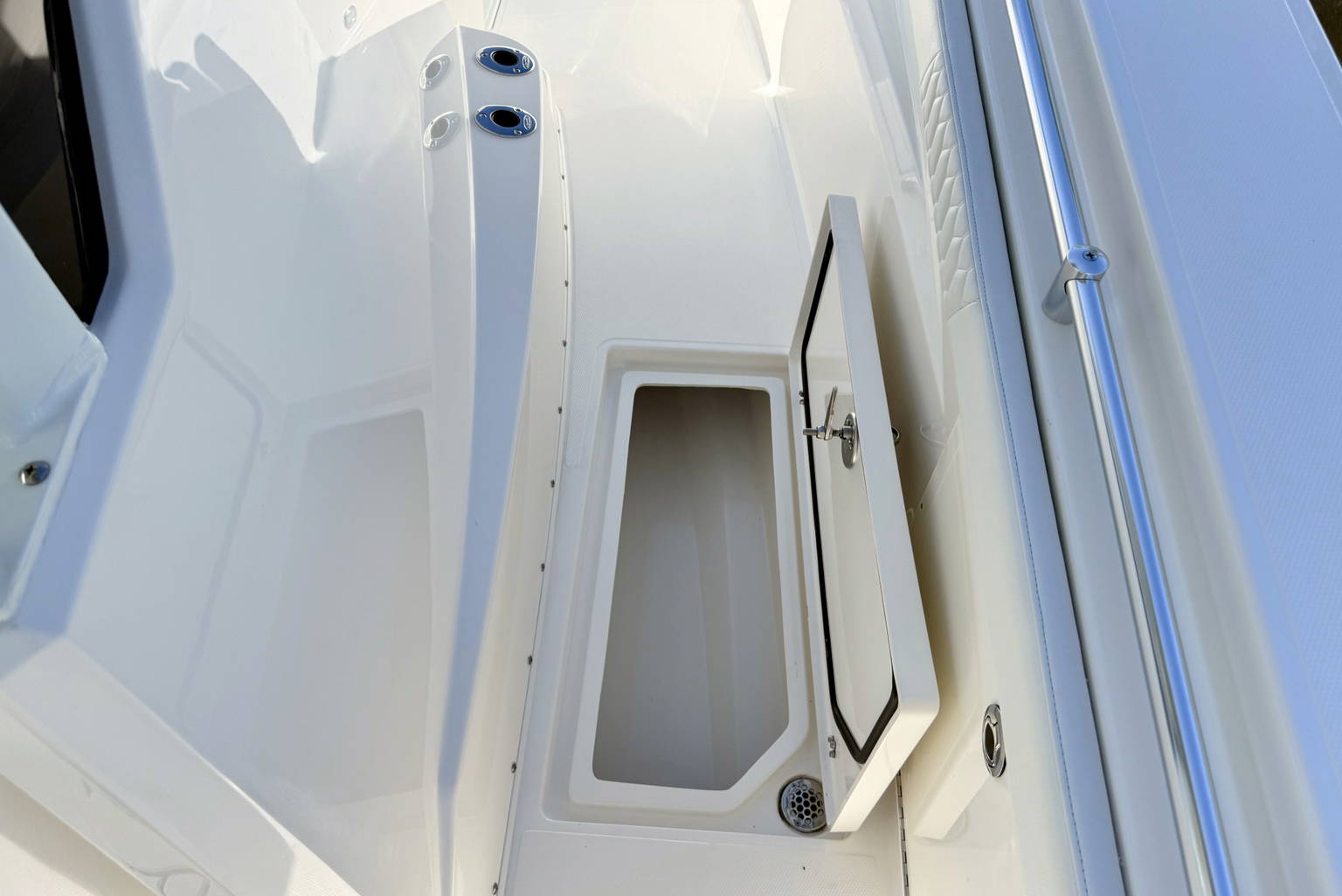 New 2027 Cobia 305 CC #L010 image 43