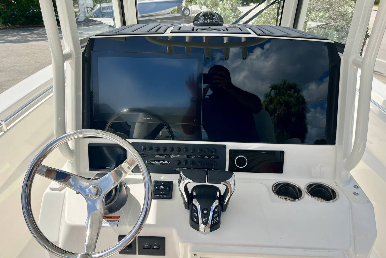 New 2027 Cobia 285 CC #J015 image 13
