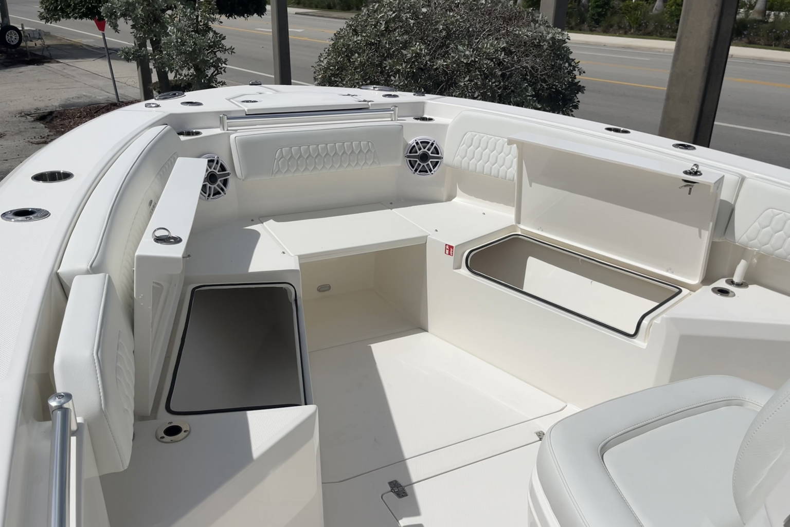New 2027 Cobia 285 CC #J015 image 21