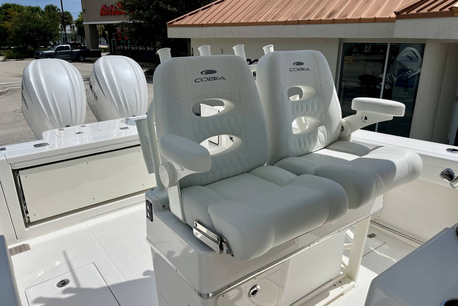 New 2027 Cobia 285 CC #J015 image 30