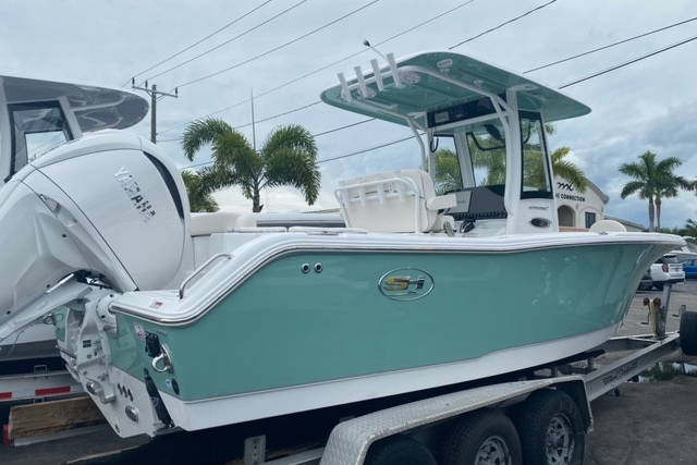 Main image of Sea Hunt Ultra 255 SE in West Palm Beach, FL