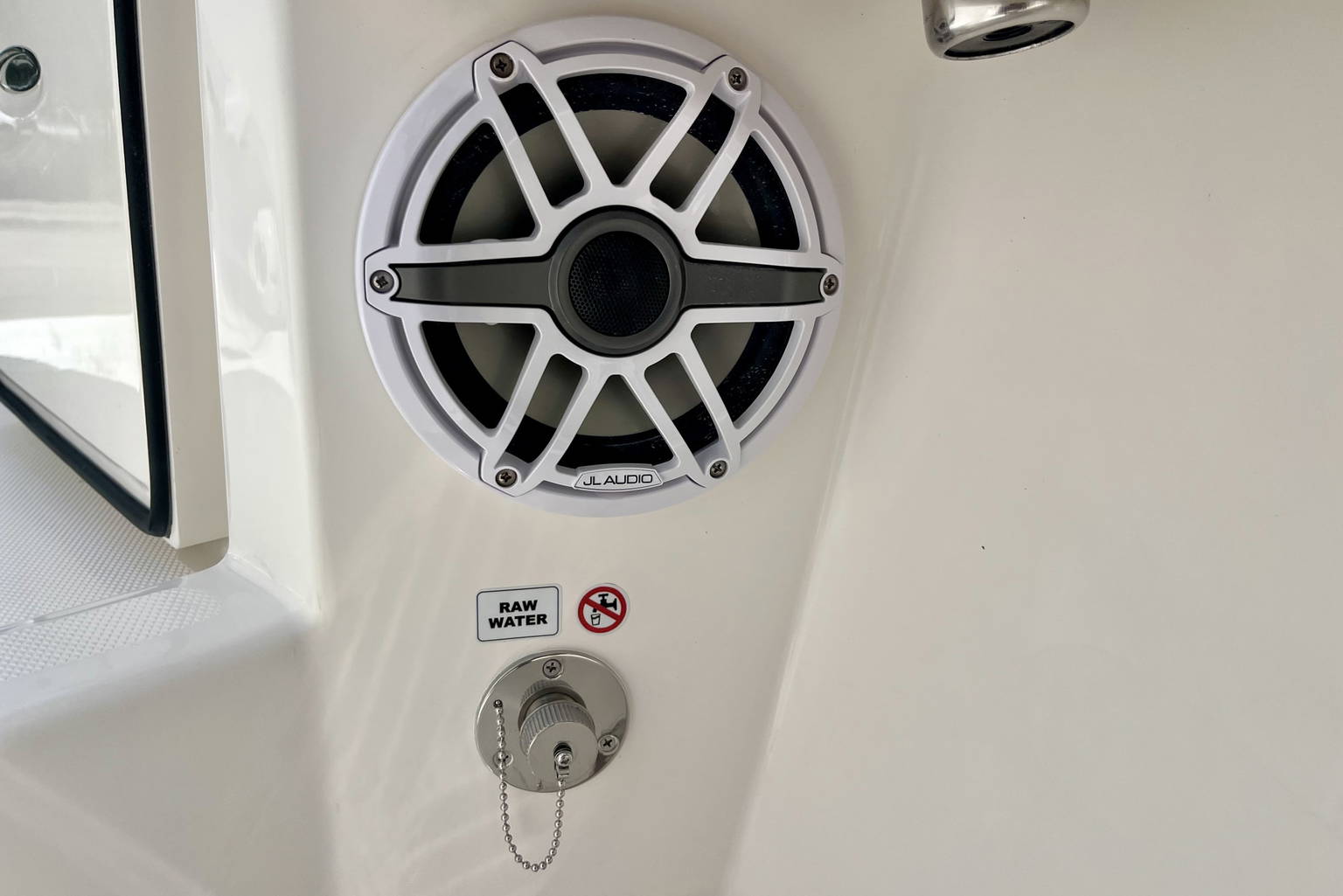 New 2027 Cobia 285 CC #J015 image 39