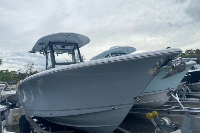 Main image of Sea Hunt Gamefish 27 FS in West Palm Beach, FL