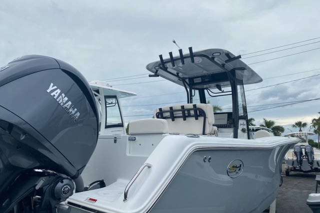 New 2023 Sea Hunt Gamefish 27 FS #0475 image 2