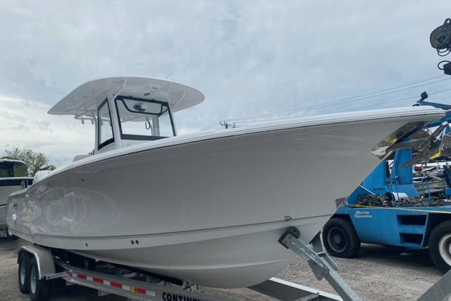 Main image of Sea Hunt Ultra 305 SE in West Palm Beach, FL