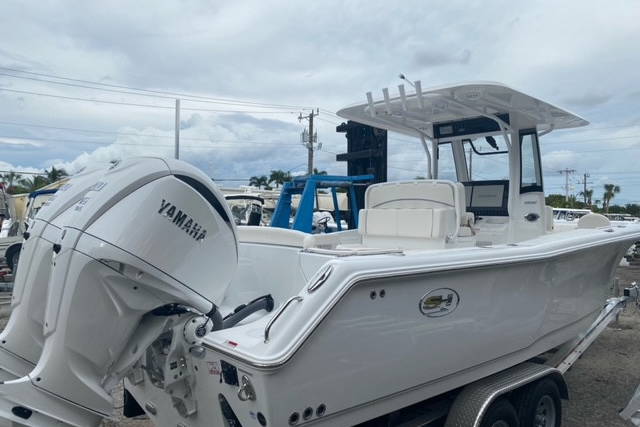 New 2023 Sea Hunt Ultra 305 SE #0077 image 4