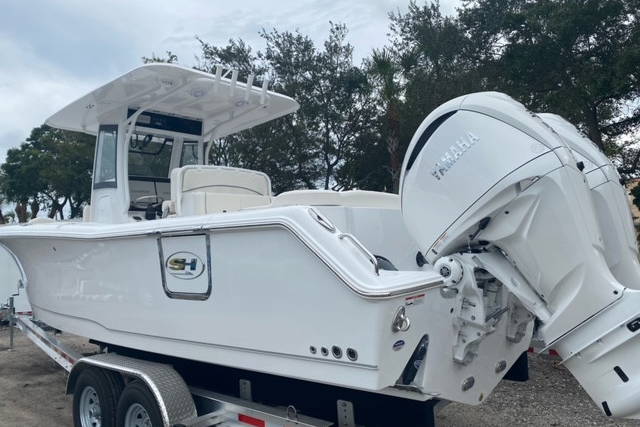 New 2023 Sea Hunt Ultra 305 SE #0077 image 3