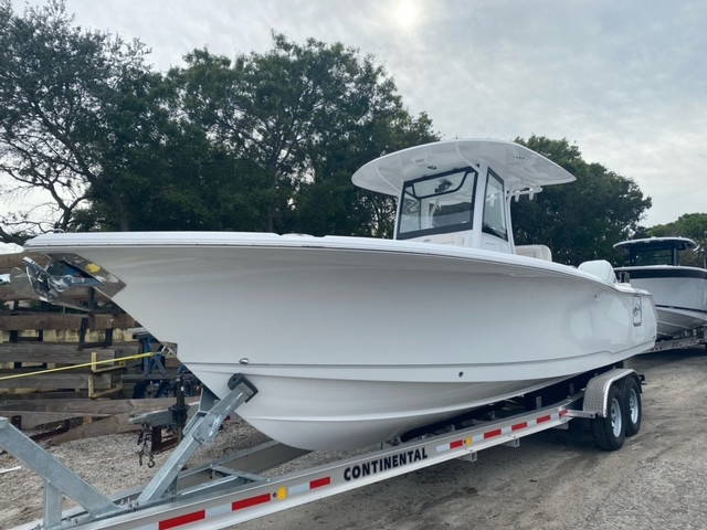 Alternative image of Sea Hunt Ultra 305 SE in West Palm Beach, FL