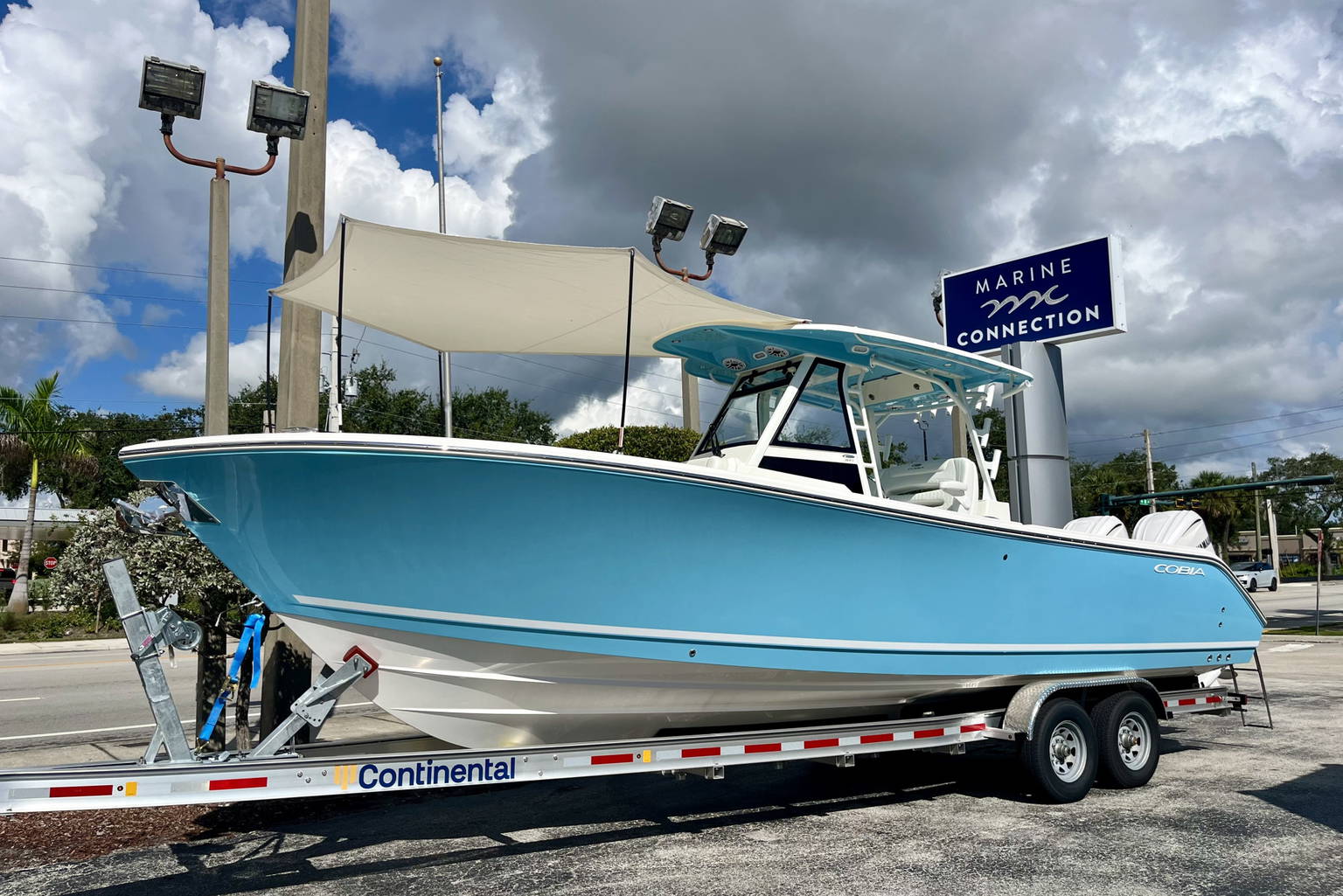 New 2027 Cobia 305 CC #L014 image 47