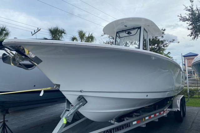 New 2023 Sea Hunt Gamefish 27 FS #0457 image 1