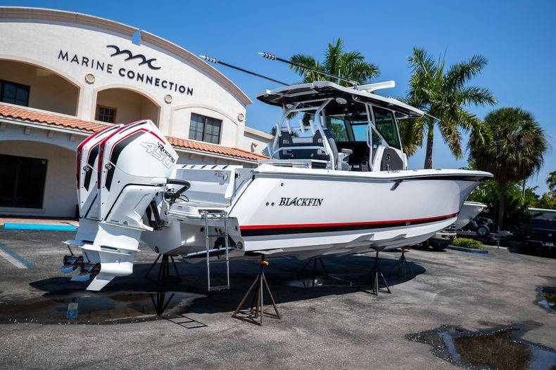 New 2023 Blackfin 332CC #C231 image 8