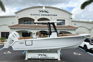 New 2027 Sea Hunt Ultra 245 SE for sale