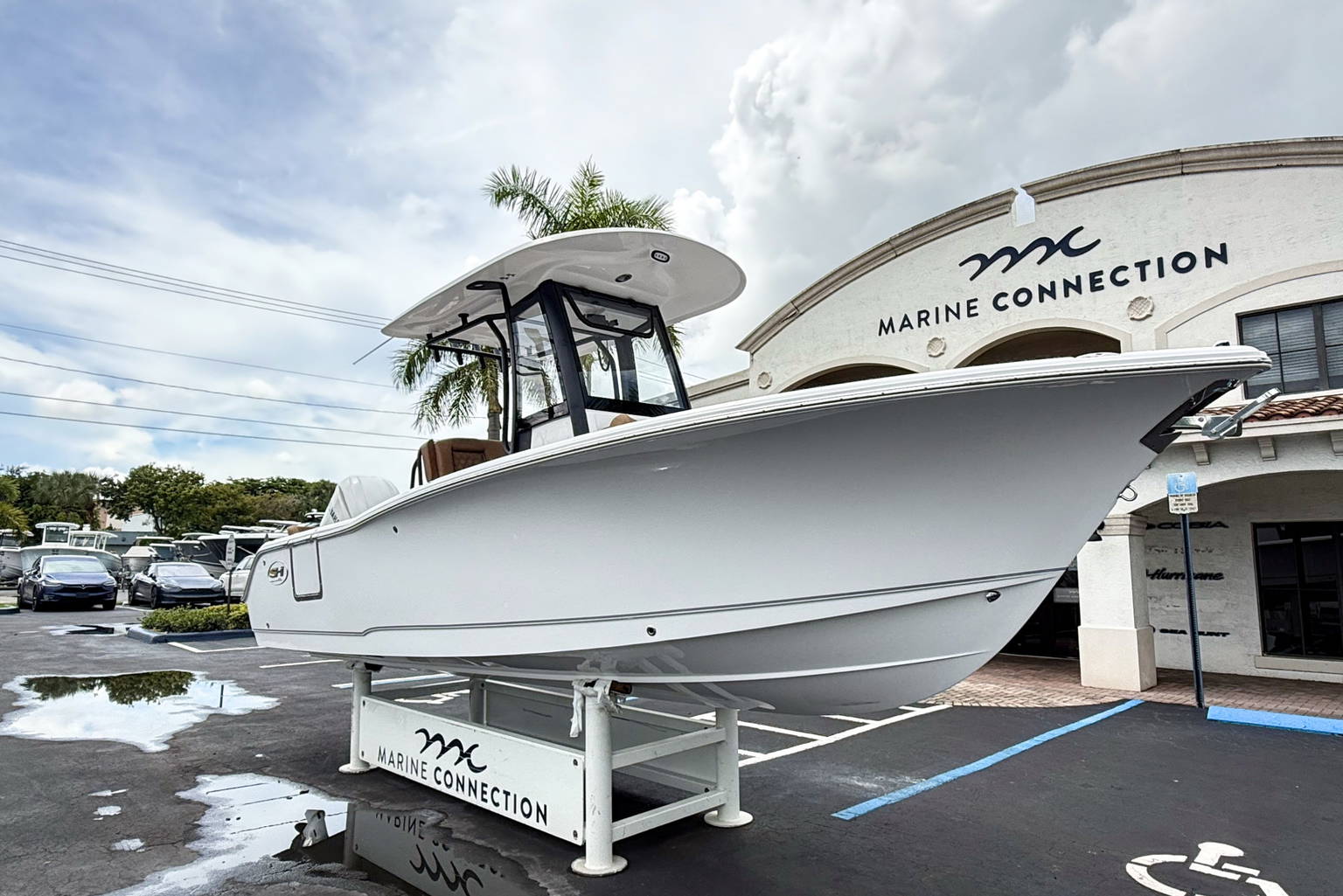 New 2027 Sea Hunt Ultra 245 SE #0339 image 2