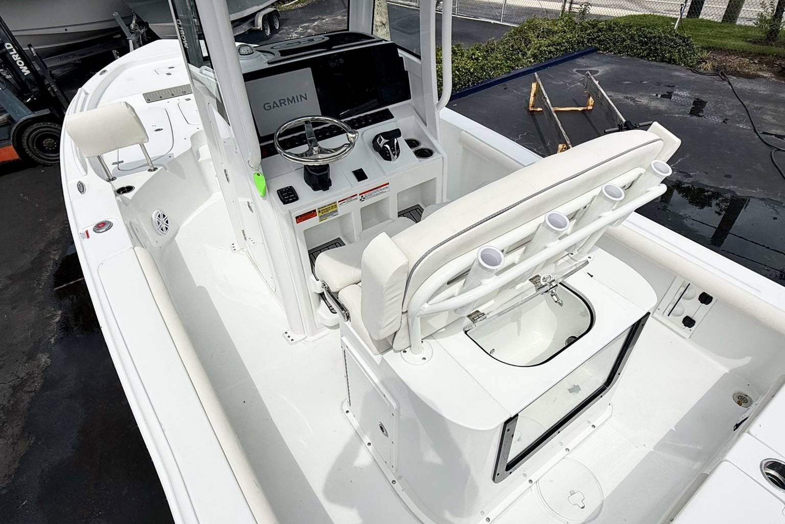 New 2027 Sea Hunt BX 25 FS #0696 image 15