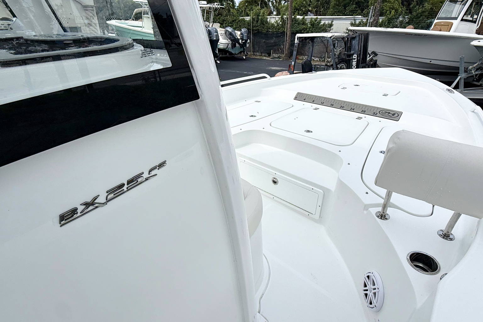New 2027 Sea Hunt BX 25 FS #0696 image 22